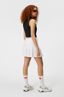 Women | Dena Sleeveless Top | Black (V1)