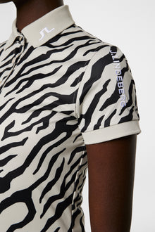 Women | Tour Tech Print Polo | Tour Tiger Moonbeam M
