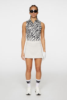 Women | Dena Print Sleeveless Top | Tour Tiger Moonbeam M