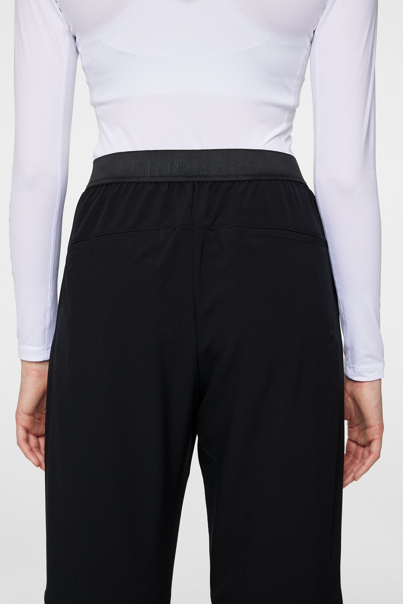 Women | Jessica Pull On Pant | Black
