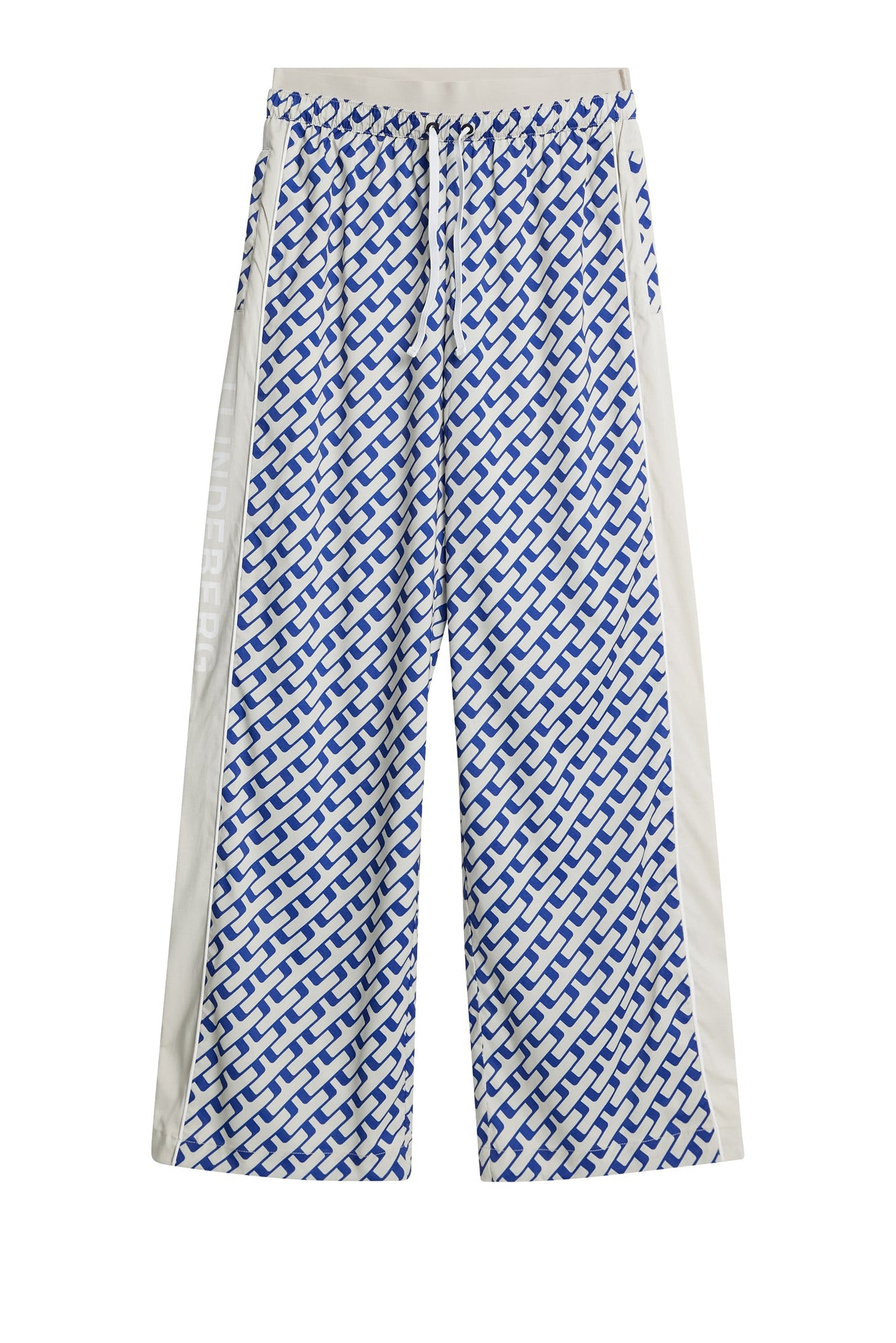 Mira Pant in Tour Geo Moonbeam M by J.Lindeberg