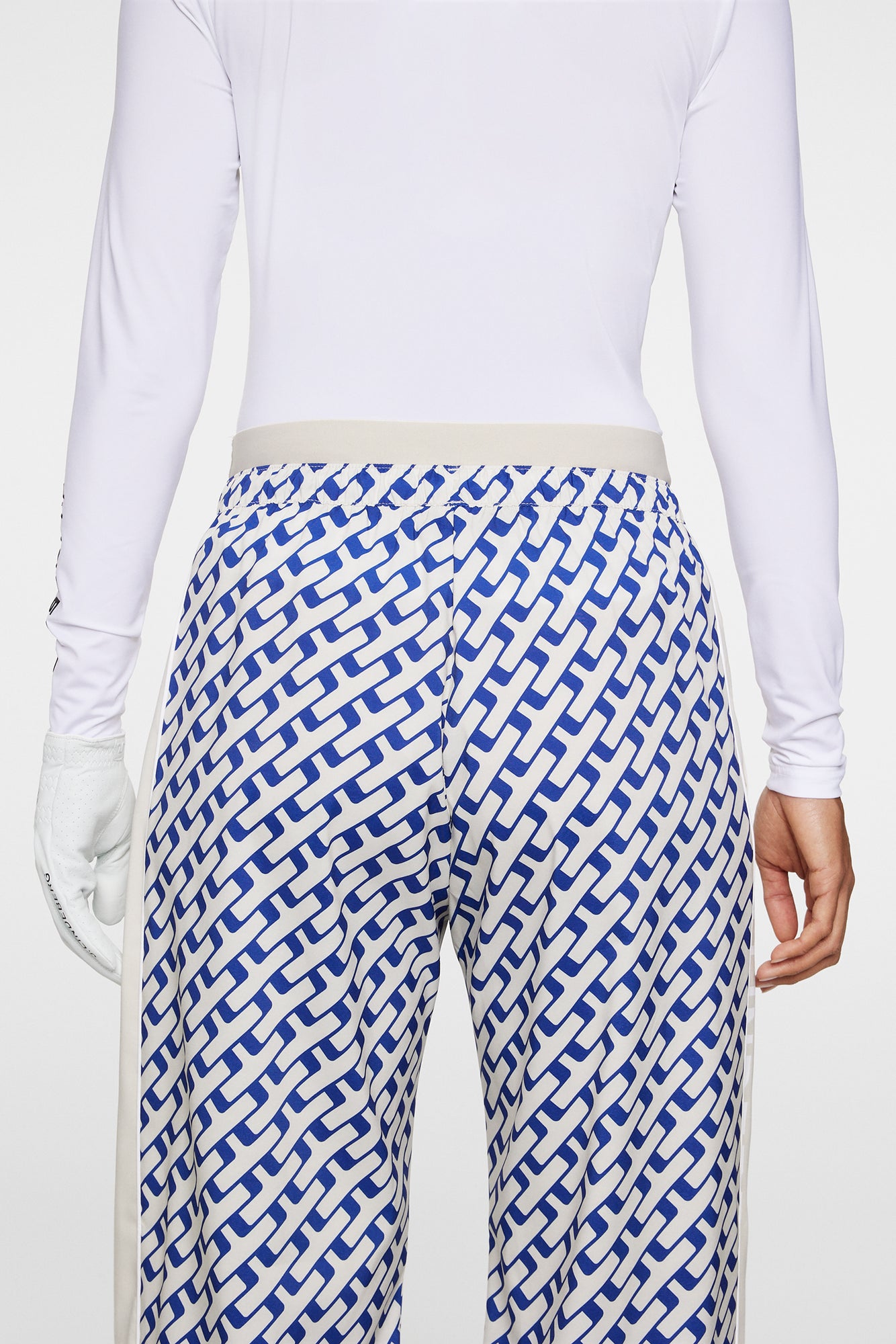 Women | Mira Pant | Tour Geo Moonbeam M