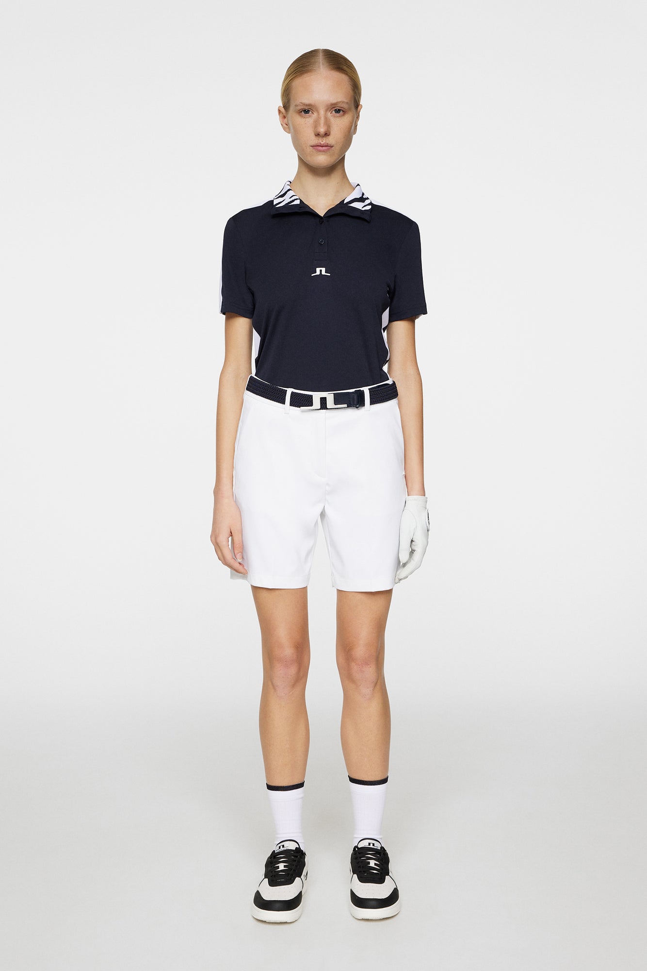 Women | Gwen Long Shorts | White