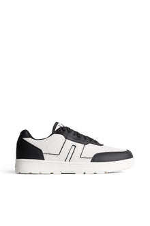 Ace Low-Top Golf Sneaker W in Black by J.Lindeberg