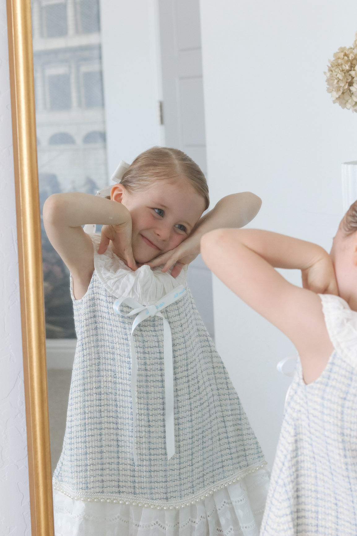 Girl | Iris Tweed Dress | White x Blue