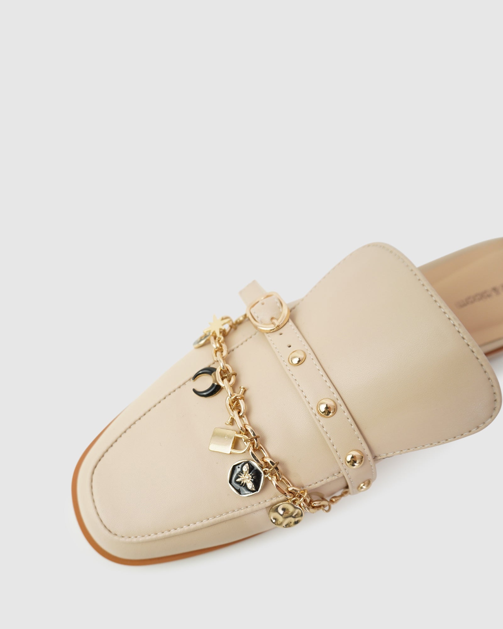 Women | How It Feels Charm Loafer Mule | Sand