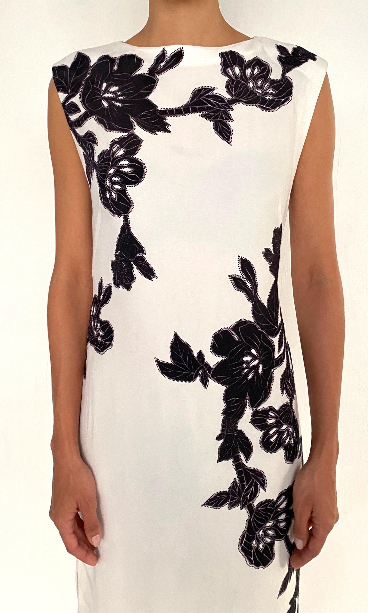 Womens | Aahi Heavy Crepe Maxi Dress | Black/White