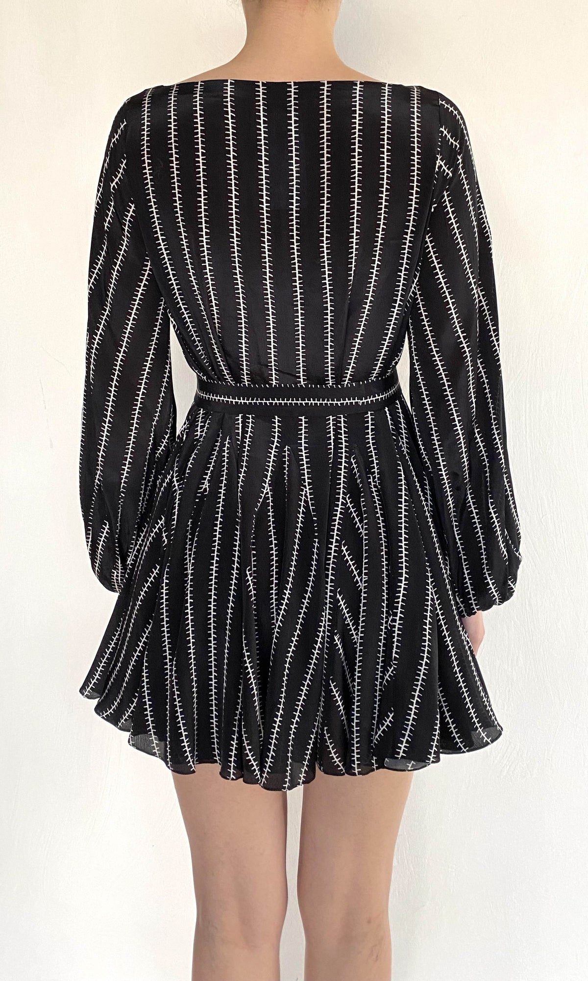 Hemant And Nandita | Rekh Viscose Crepe Mini Dress With Tie Up Belt | Black