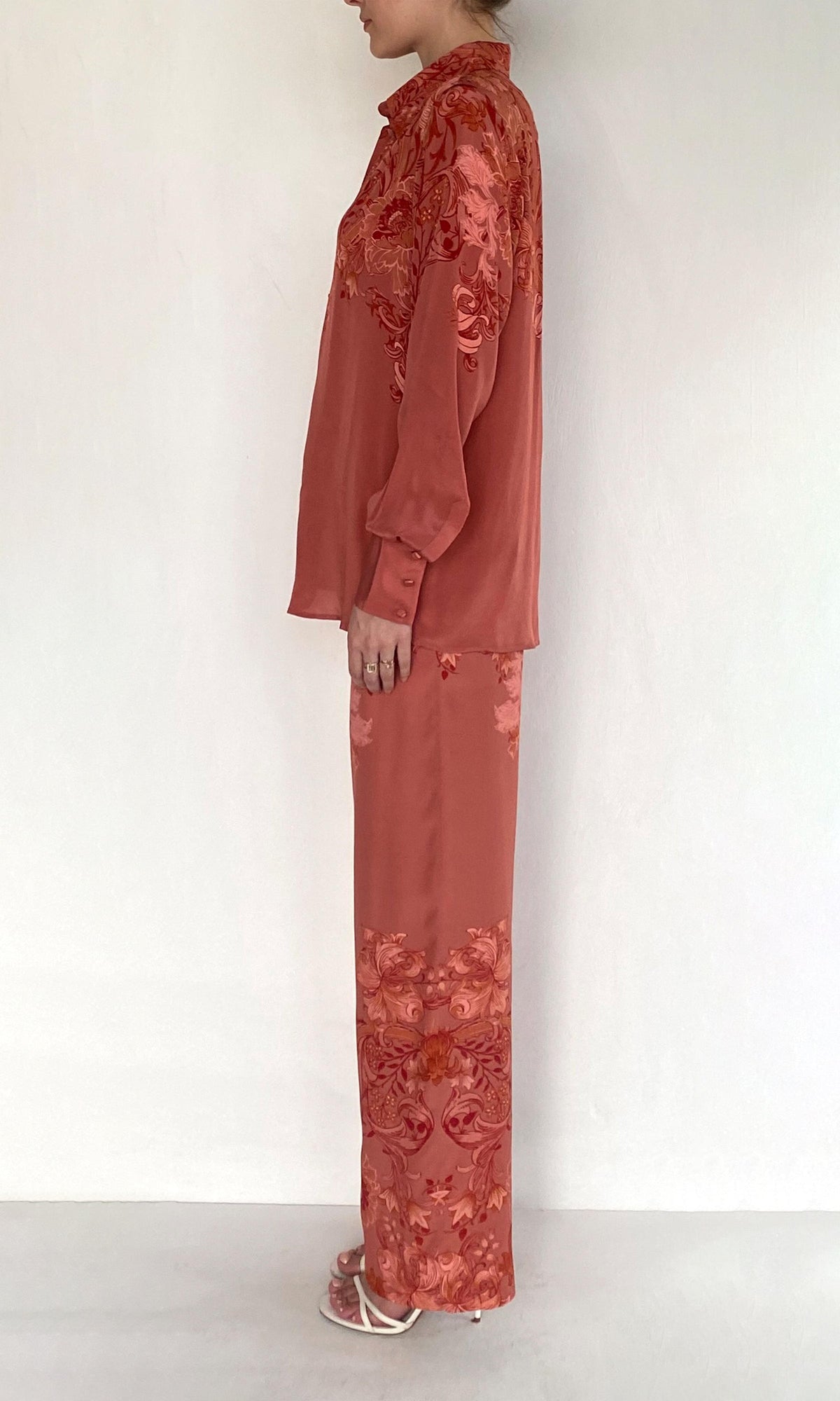 Hemant And Nandita | Vine Viscose Natural Crepe Oversized Shirt | Coral
