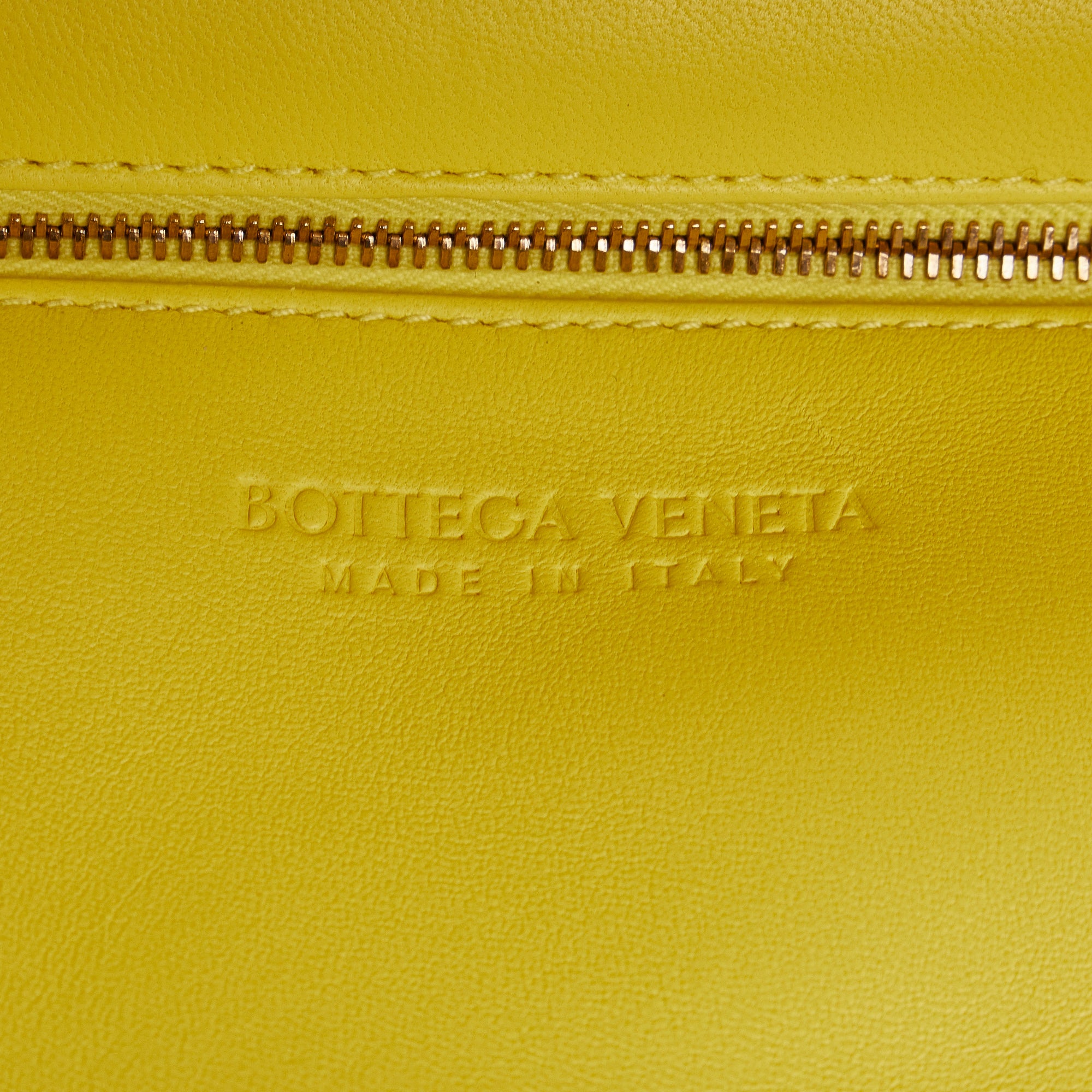 Bottega Veneta Pre-Owned Maxi Intrecciato Padded Leather Satchel | Women | Yellow