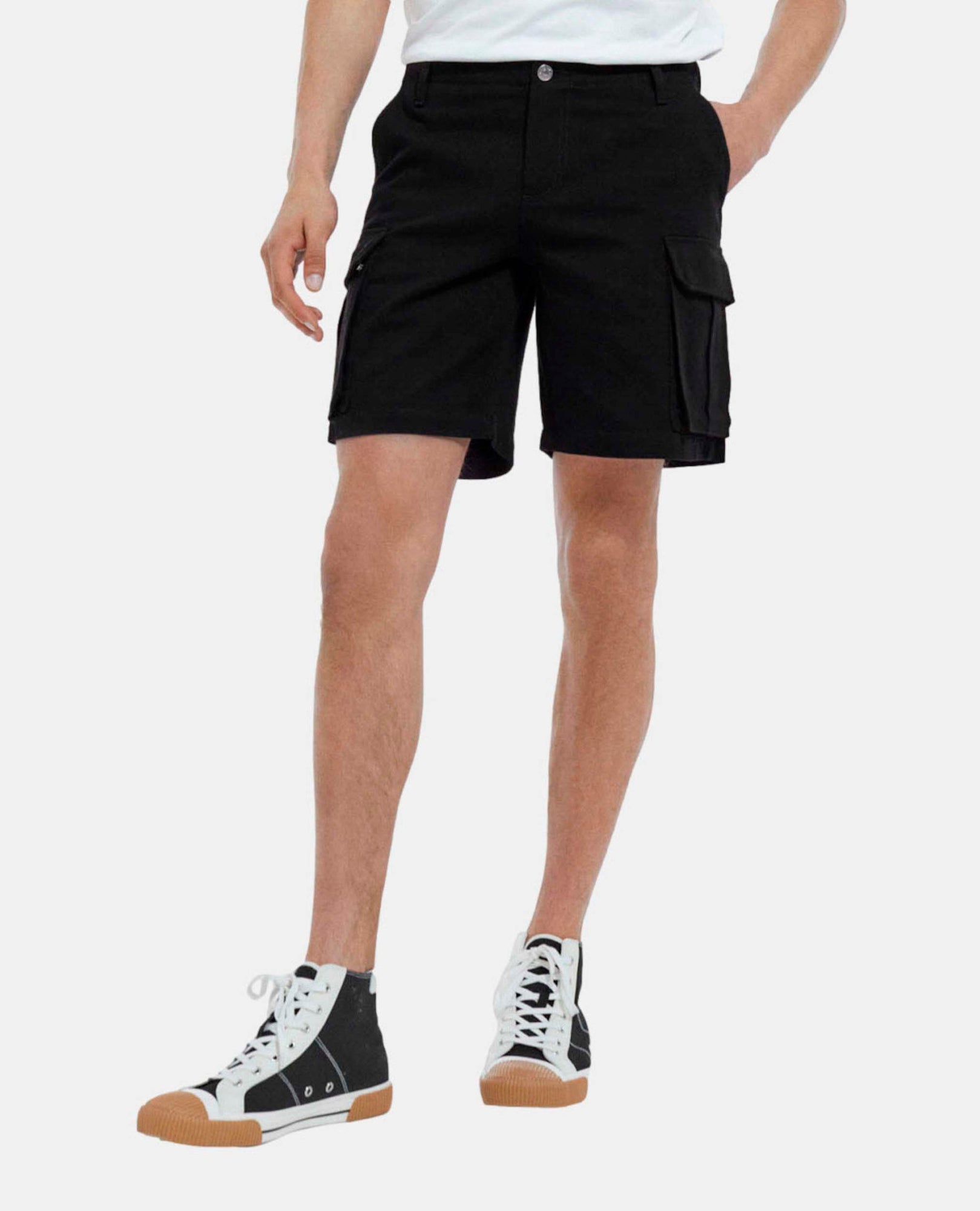 Organic Cotton Shorts W/ Cargo Pockets | Men | Black