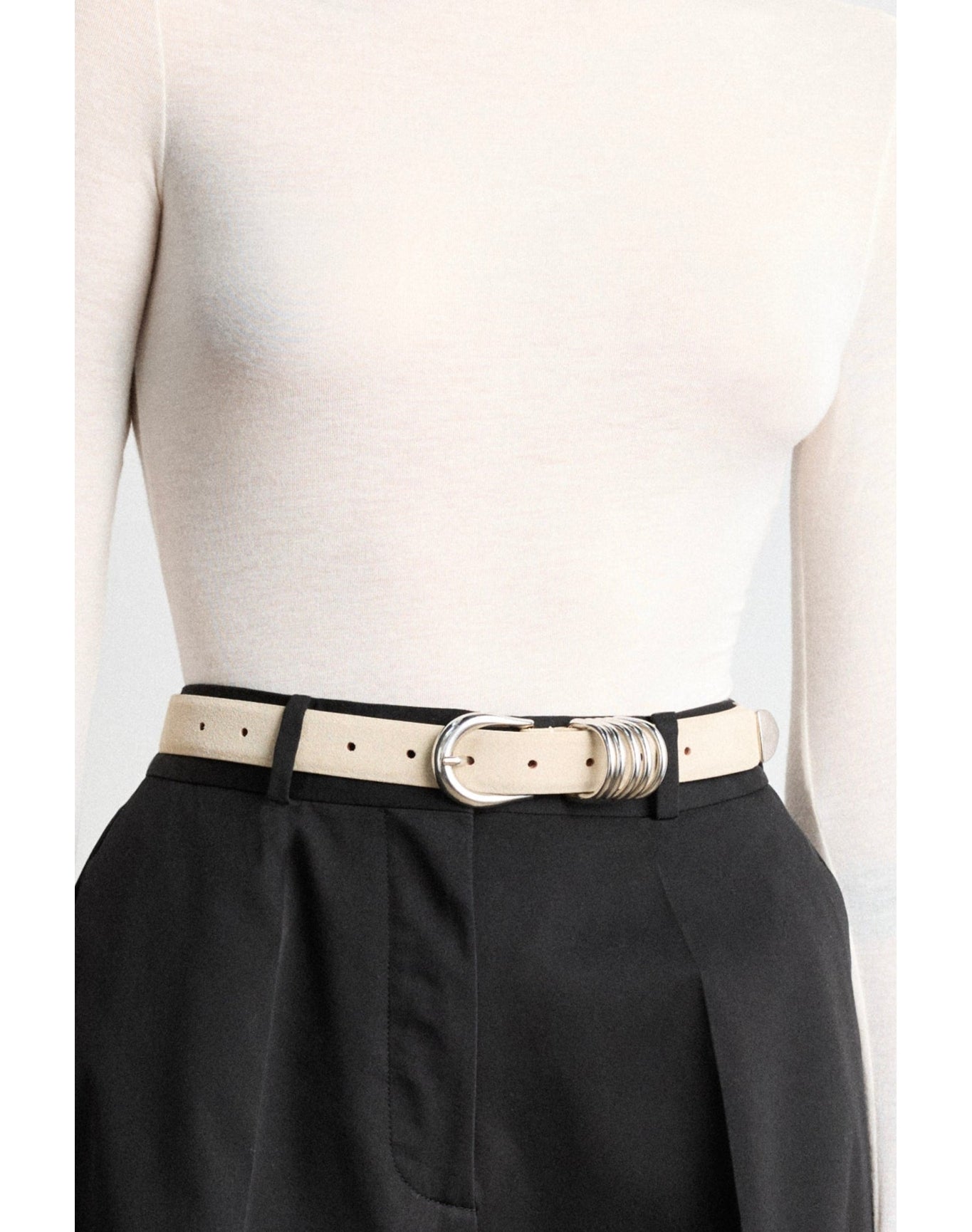 Hollyhock Suede | Papyrus Suede & Silver
