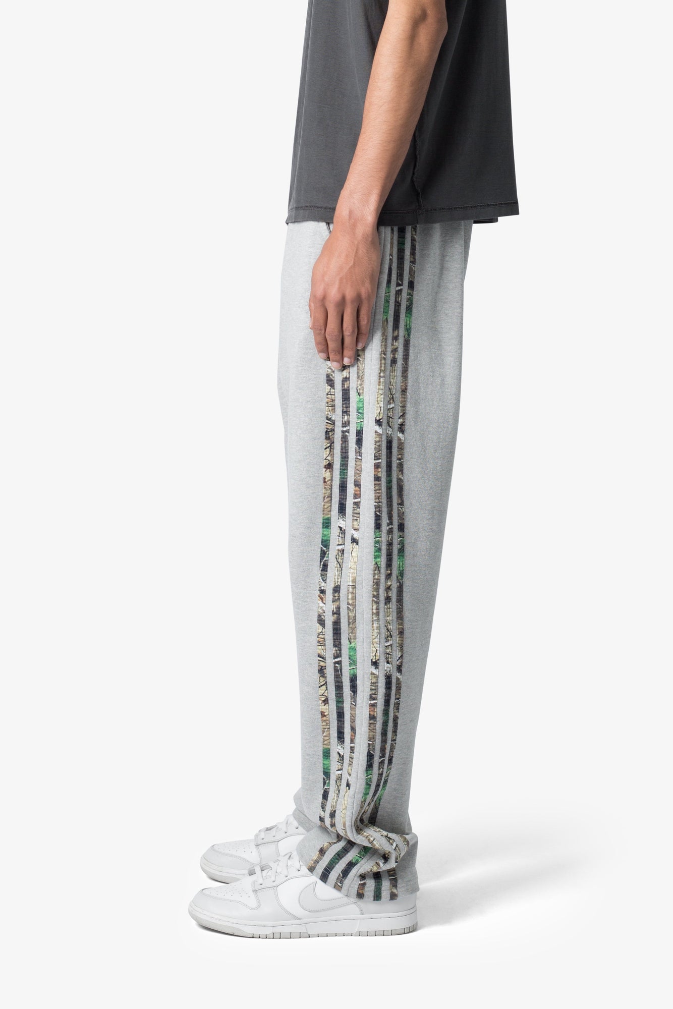 Hunter Camo Stripe Sweatpants | Grey