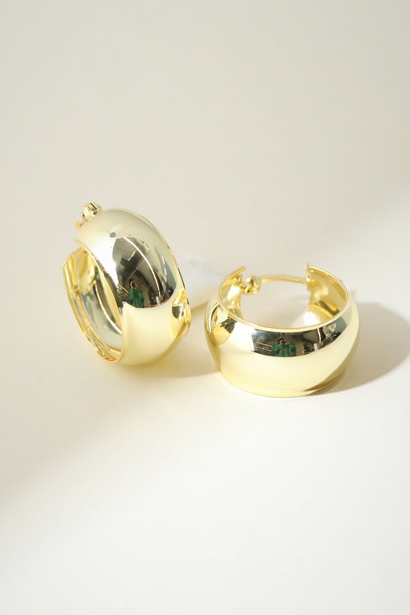 The Imala Hoop Earrings | 18Kt Gold Plated