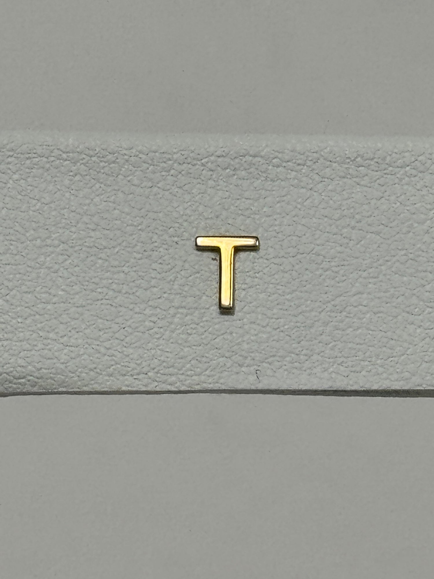 Good Girl Initial Stud | 10K Yellow Gold
