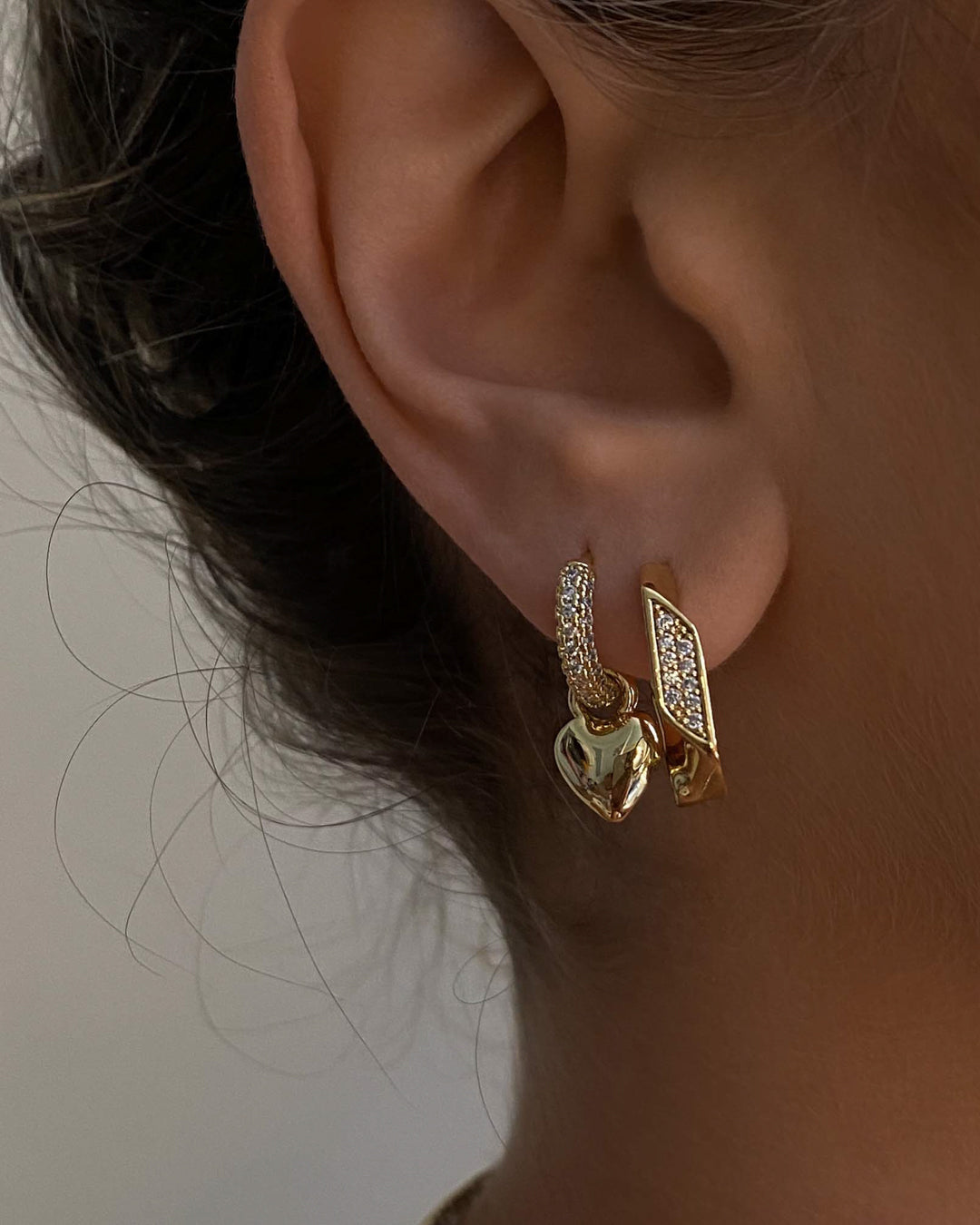 Puffy Heart Huggies | Cubic Zirconia | Gold