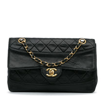 Chanel Pre-Owned Quilted Lambskin Shoulder Bag | Women | Black