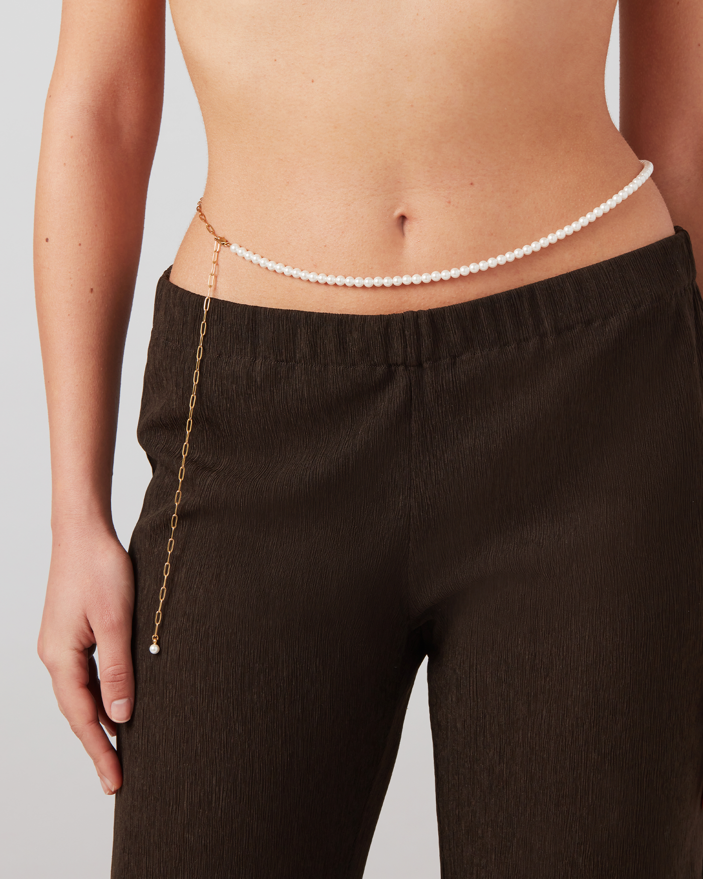 Noa Body Chain | 14K Gold-Plated Steel | Glass Pearl
