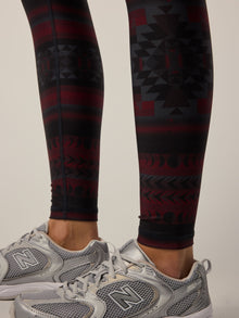 Women | Luna Smokey Peaks Legging | Shepherd Multi