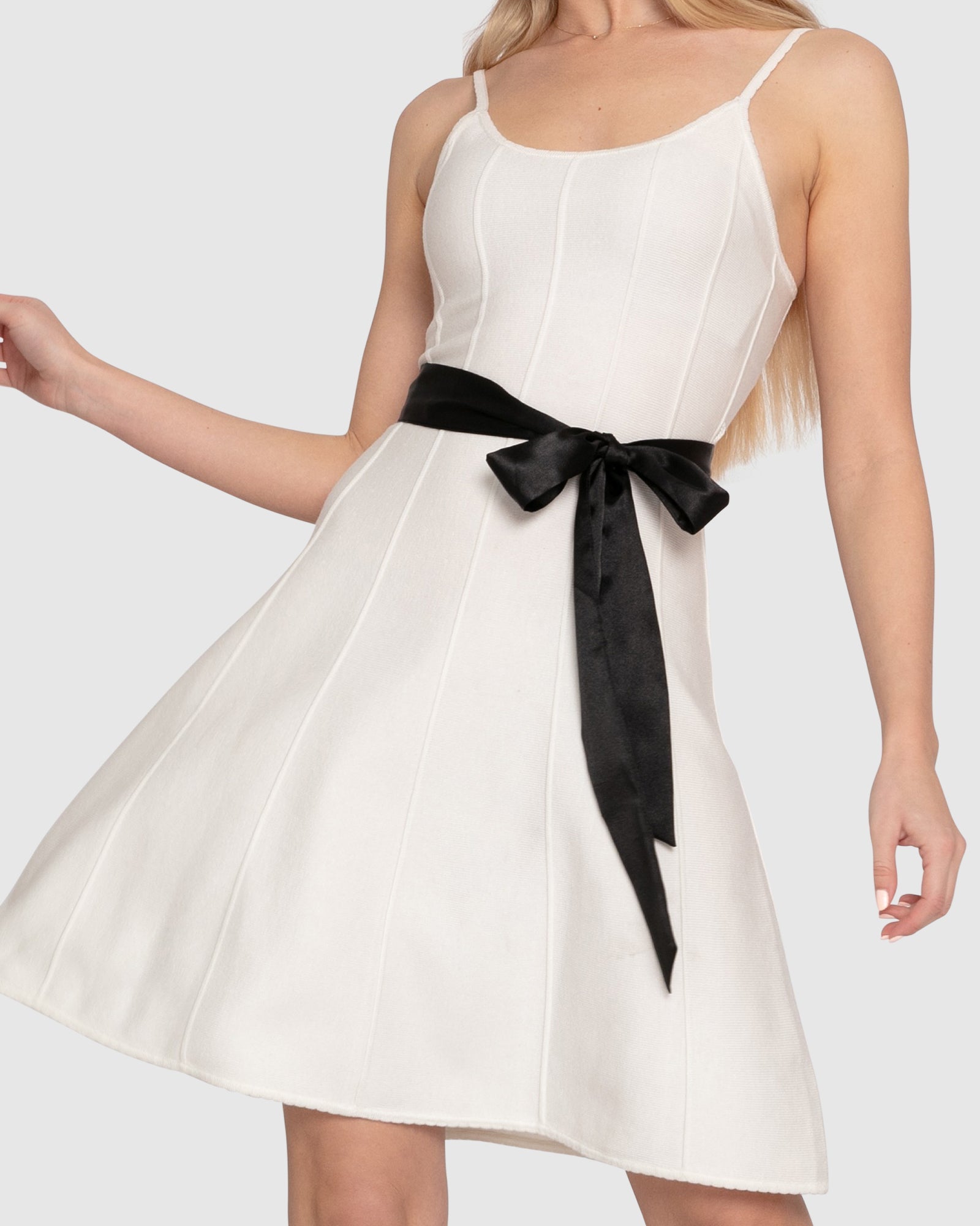 Women | Love Her Madly Knit Dress | White