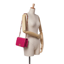 Chanel | Pre-Owned Small Quilted Lambskin On And On Chain Flap - II | Pink/Dark Pink
