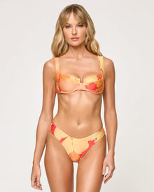 Native Poppies | Model: Lura (size: S) | Hover