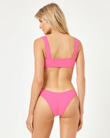 Bubblegum Pink | Model: Lura (size: S)