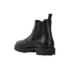 Leather Chelsea Boots | Women | Black