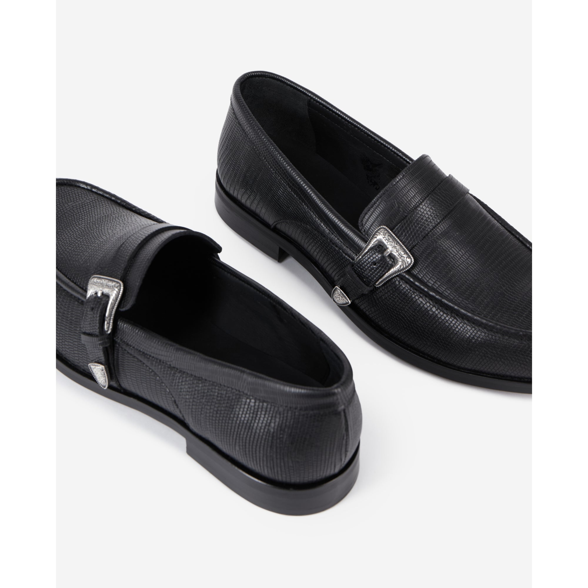 Leather Loafers With Western Buckle | Women | Black