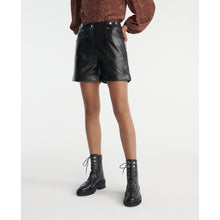 Leather Shorts With Cuffs And Belt | Women | Black