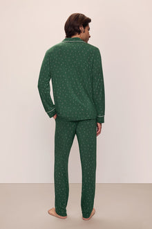 Model wears William Printed TENCELâ„¢ Modal Long PJ Set in Winterpine Forest Green/Ivory.