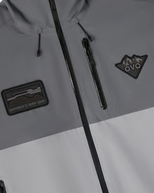 Mens | Tri-Badge Hiking Shell | Grey