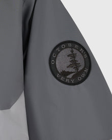 Mens | Tri-Badge Hiking Shell | Grey