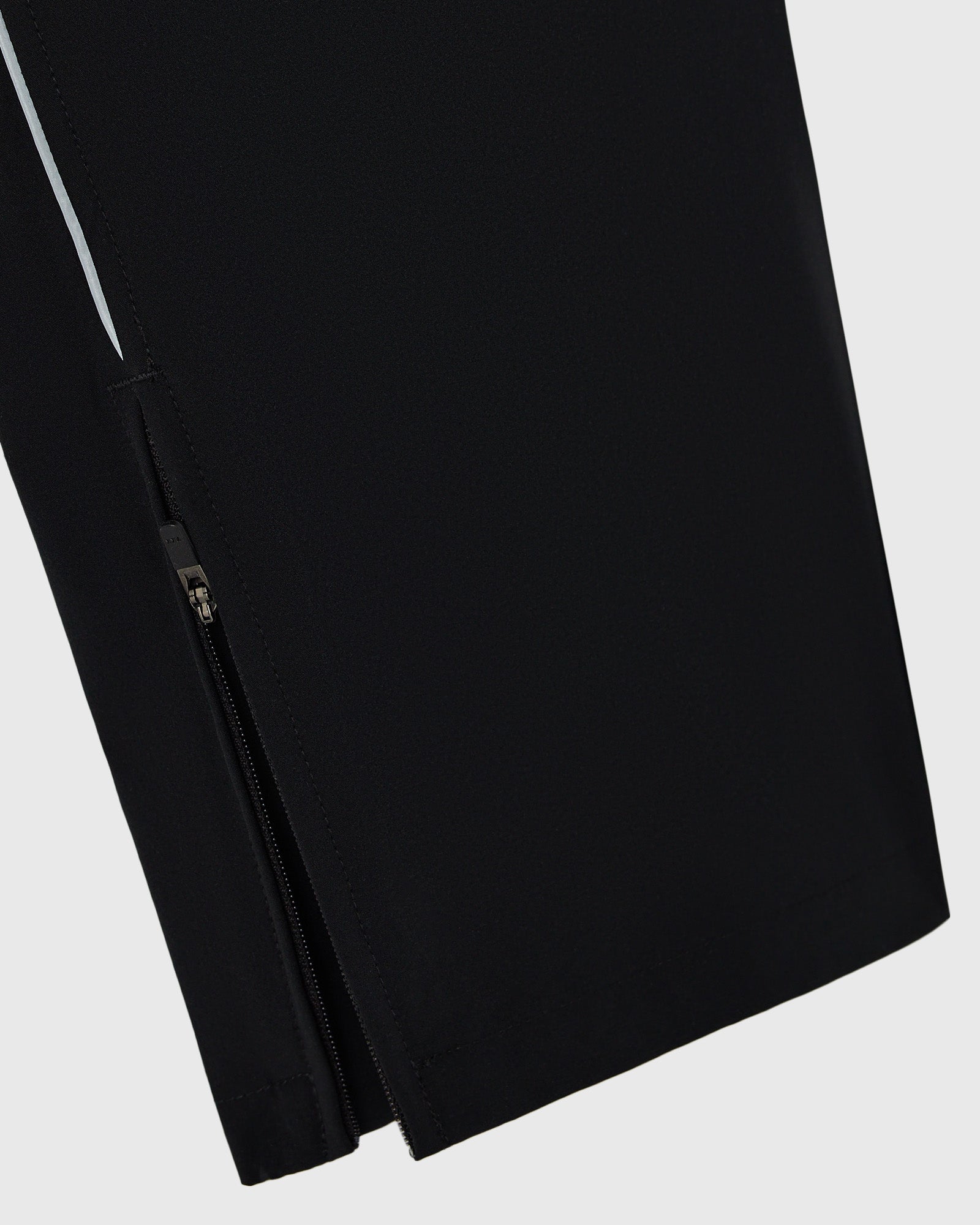 Mens | Nylon Running Pant | Black