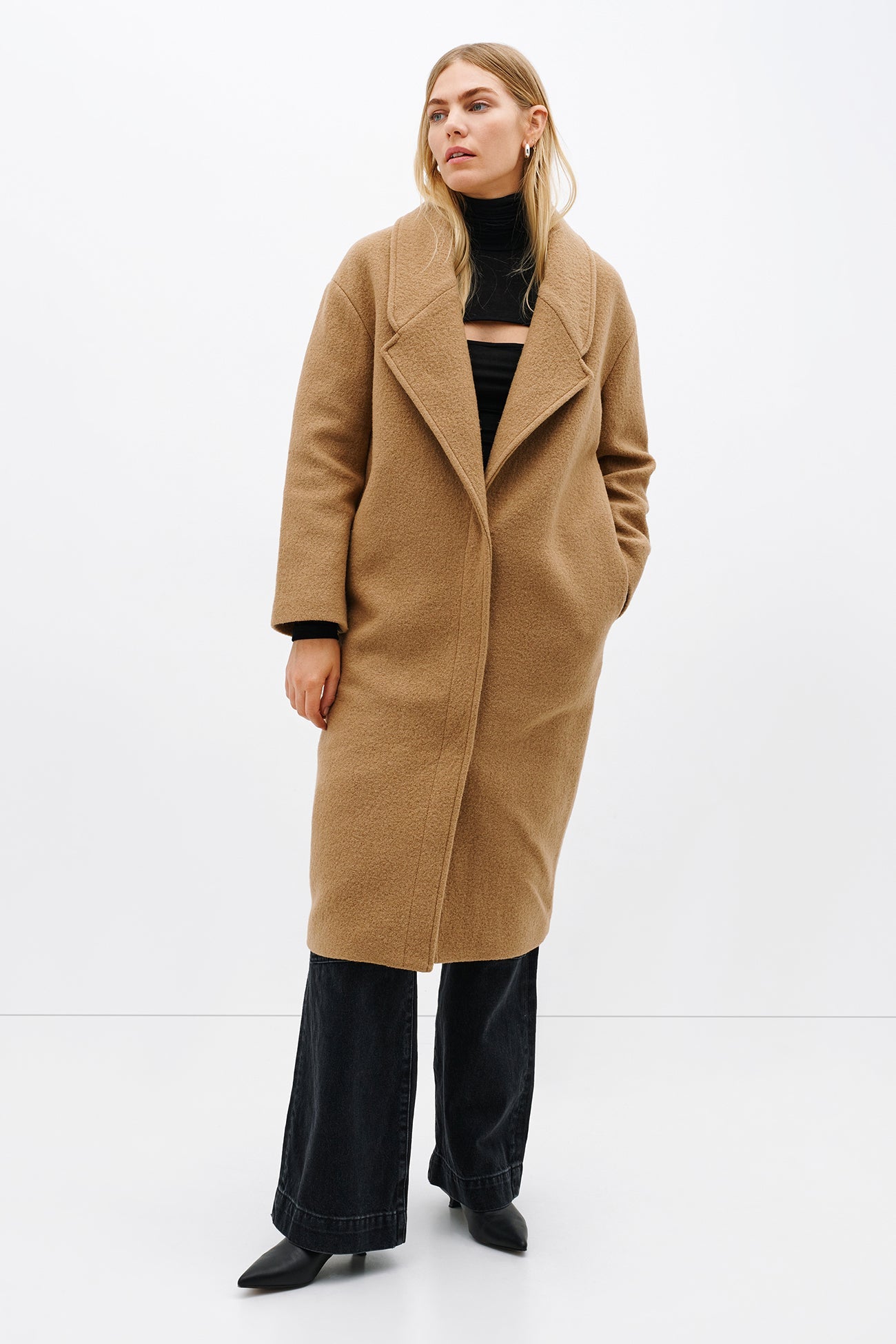 Elizabeth Coat | Camel