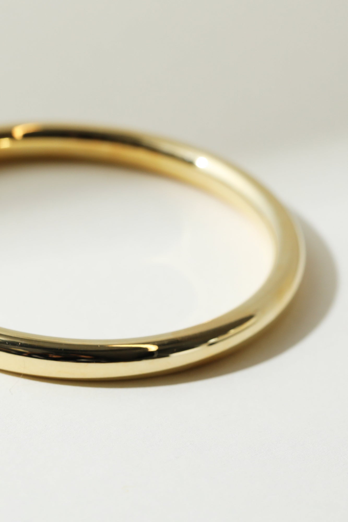 The M Essential Bangle Bracelet | Gold