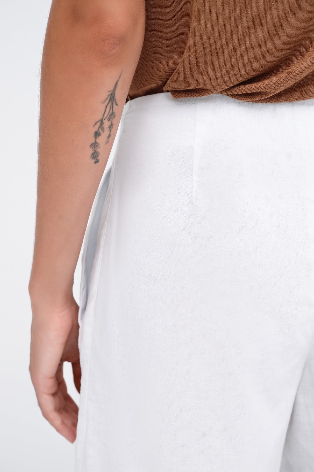 Kingsbridge Shorts | White