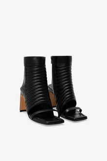 Tulla Heeled Sandals | Black