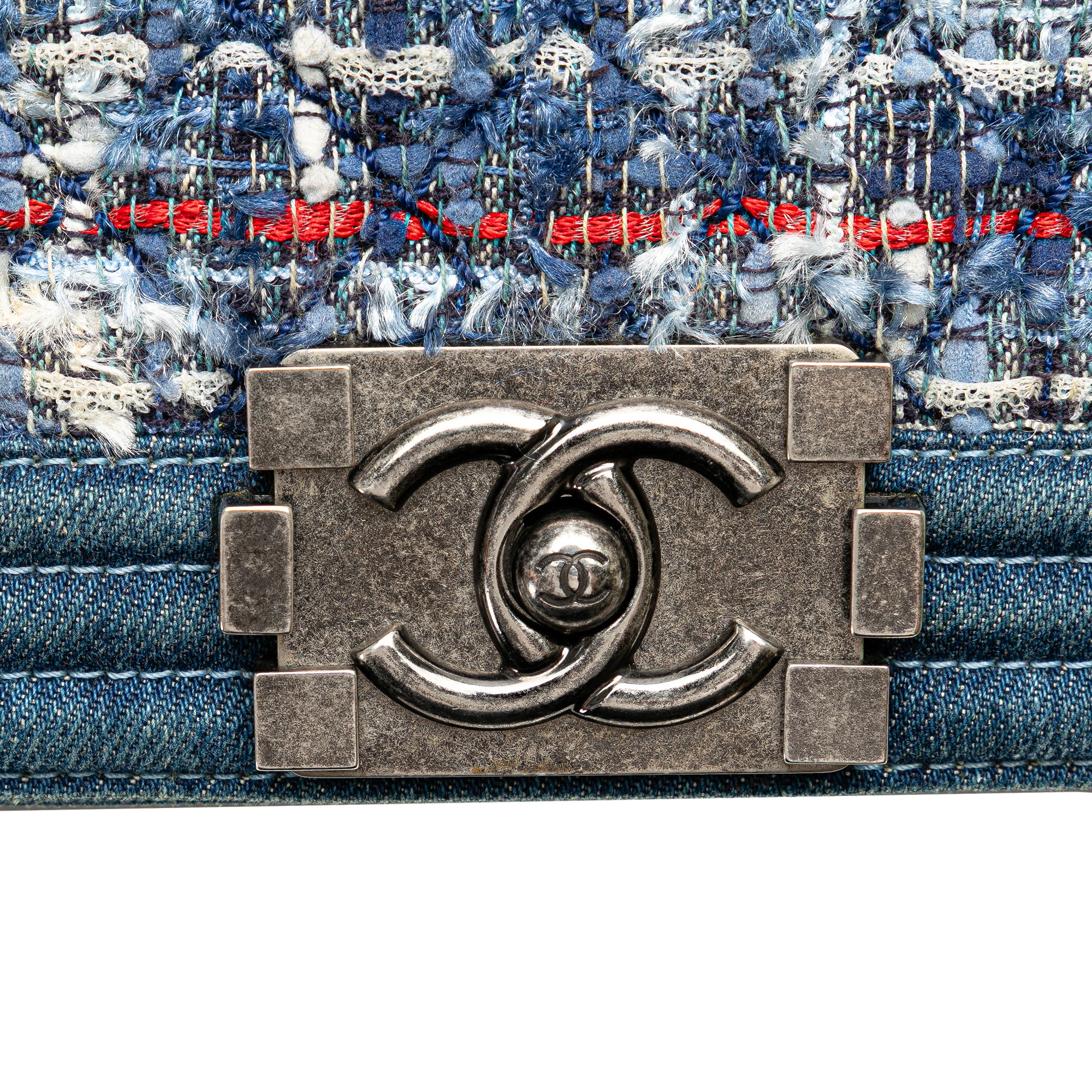 Chanel | Pre-Owned Medium Denim and Tweed Boy Bag | Blue