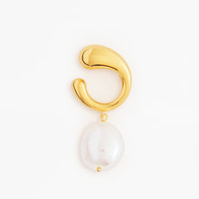 Aura Ear Cuff | 18K Gold-Plated on Sterling Silver | Freshwater Pearls