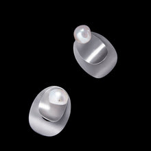 Yoko Earrings | Sterling Silver | Freshwater Pearls