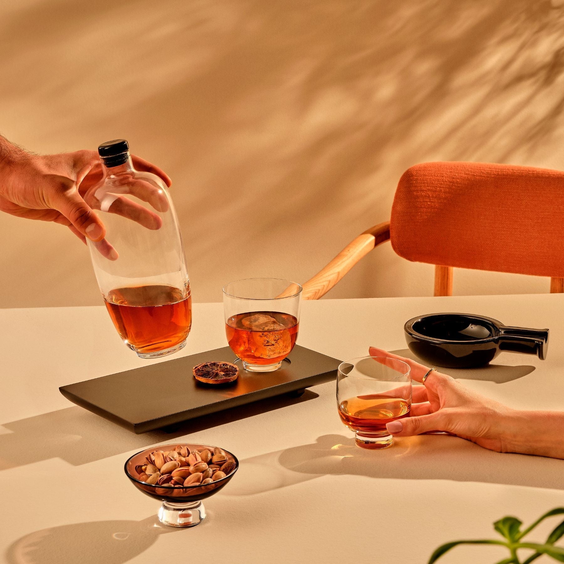 Malt Whiskey Bottle With Wooden Tray | Clear Crystal/Wood