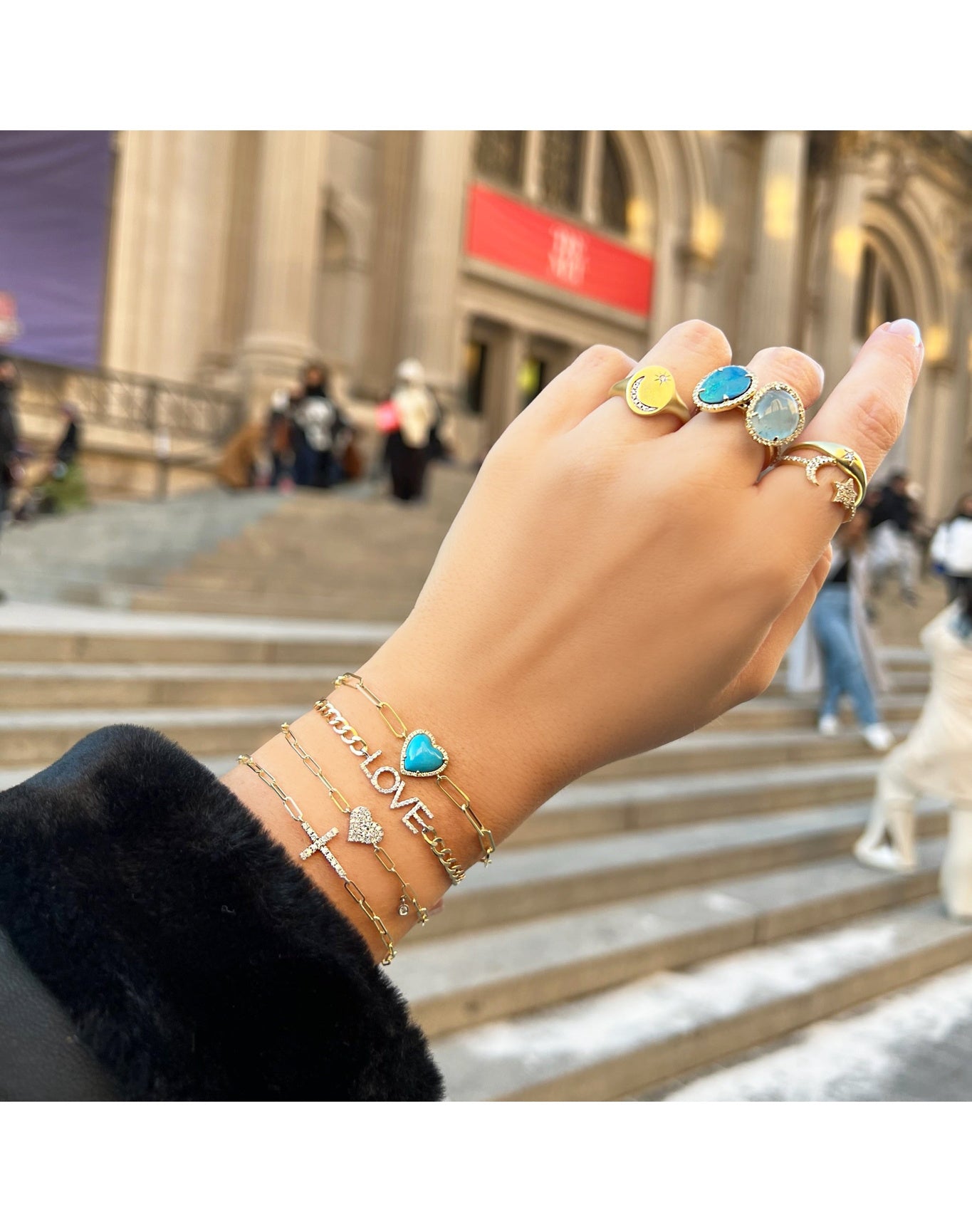 Meira T Moon and Star Signet Ring | 14K Yellow Gold