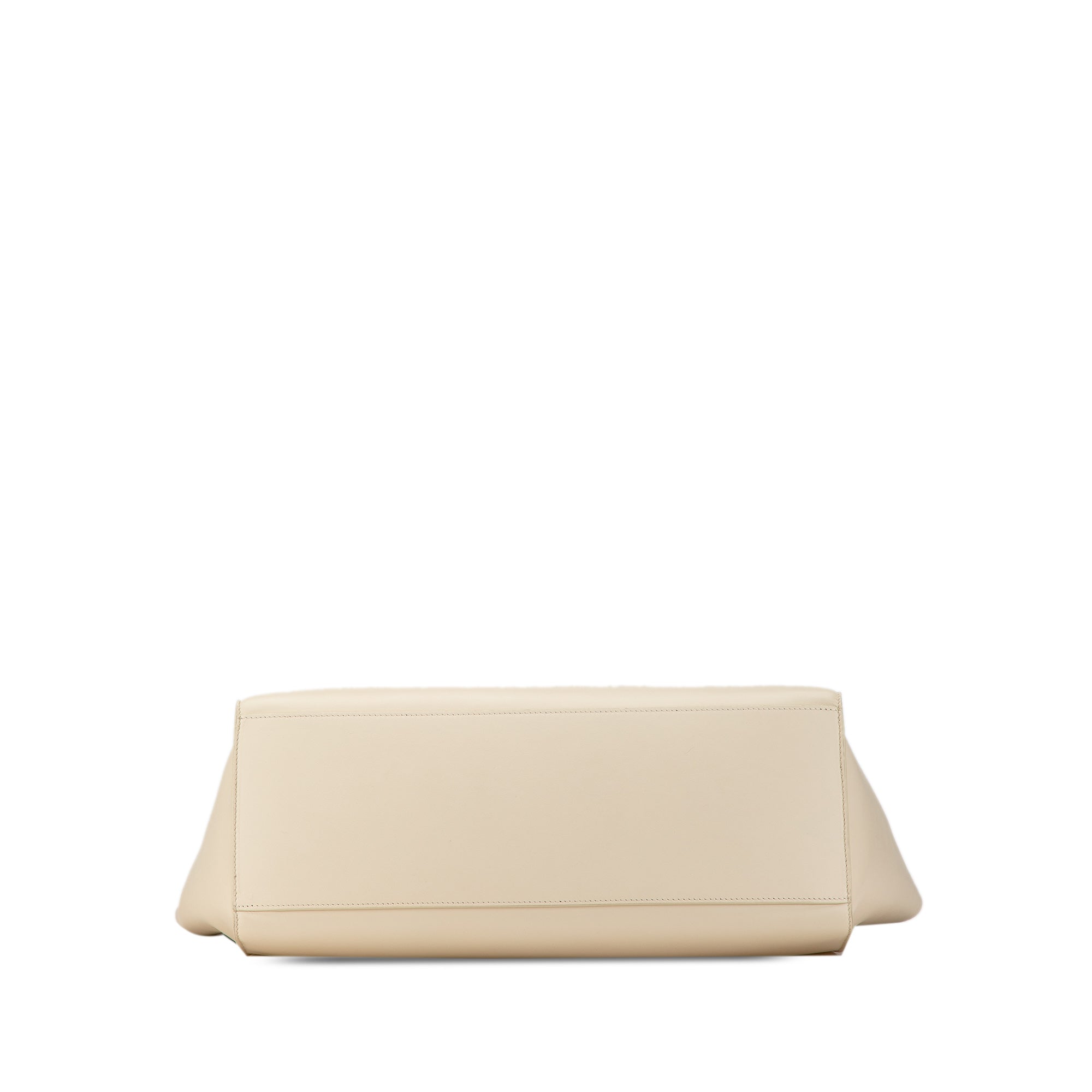 Celine | Pre-Owned Smooth Calfskin Soft 16 Cabas | White/Ivory