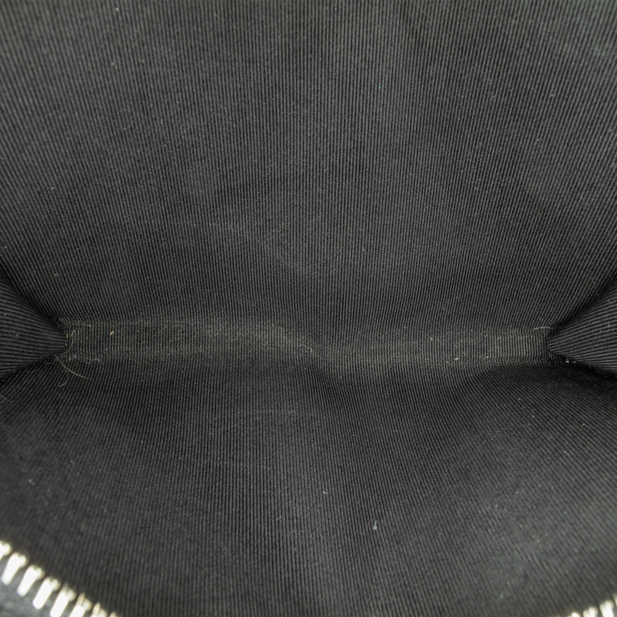 Chanel | Pre-Owned Bull Leather Studded Zip Wallet | Black