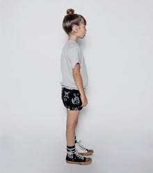 Kid | En Route Yoga Shorts | Black