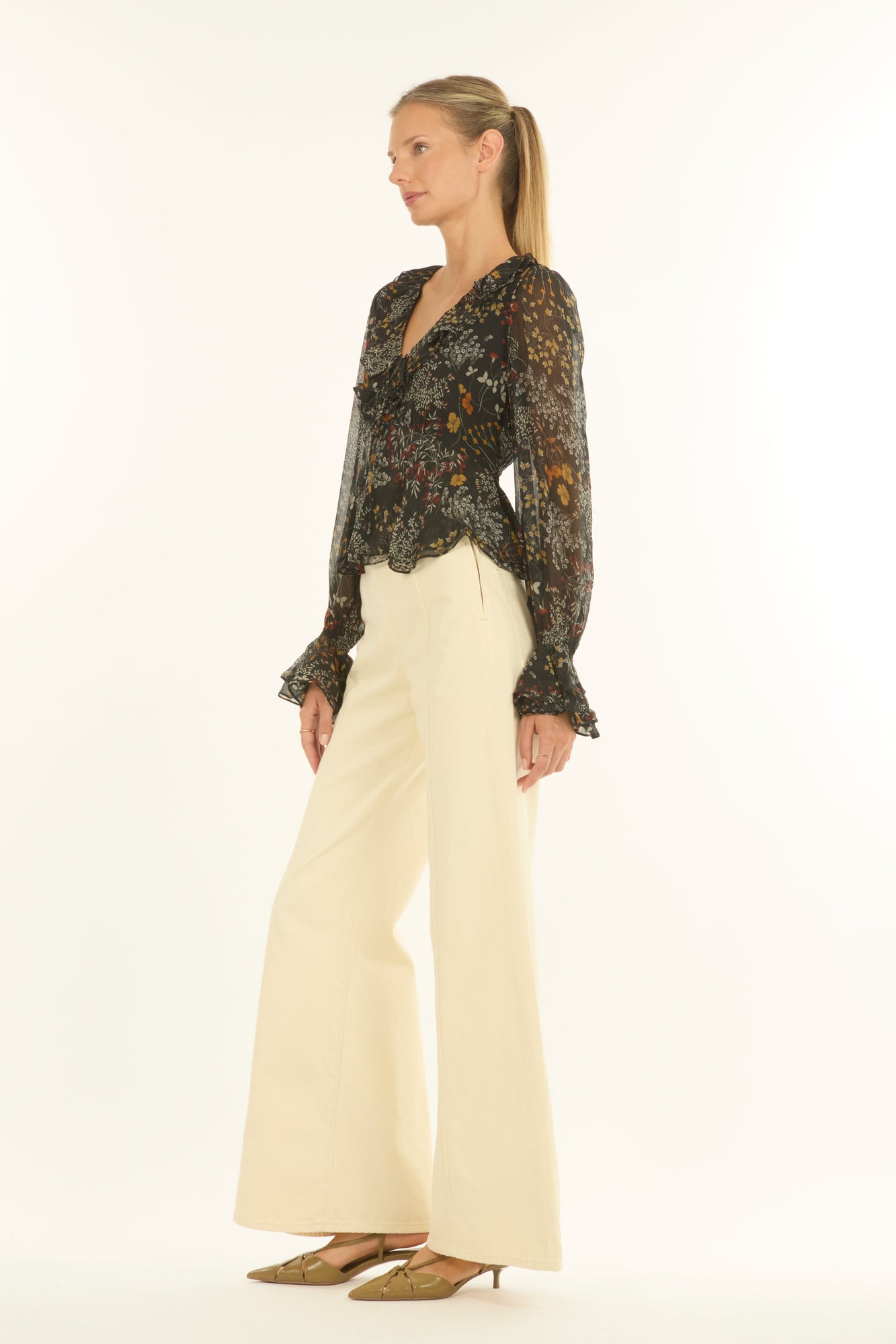Neveah Top | Wildflower