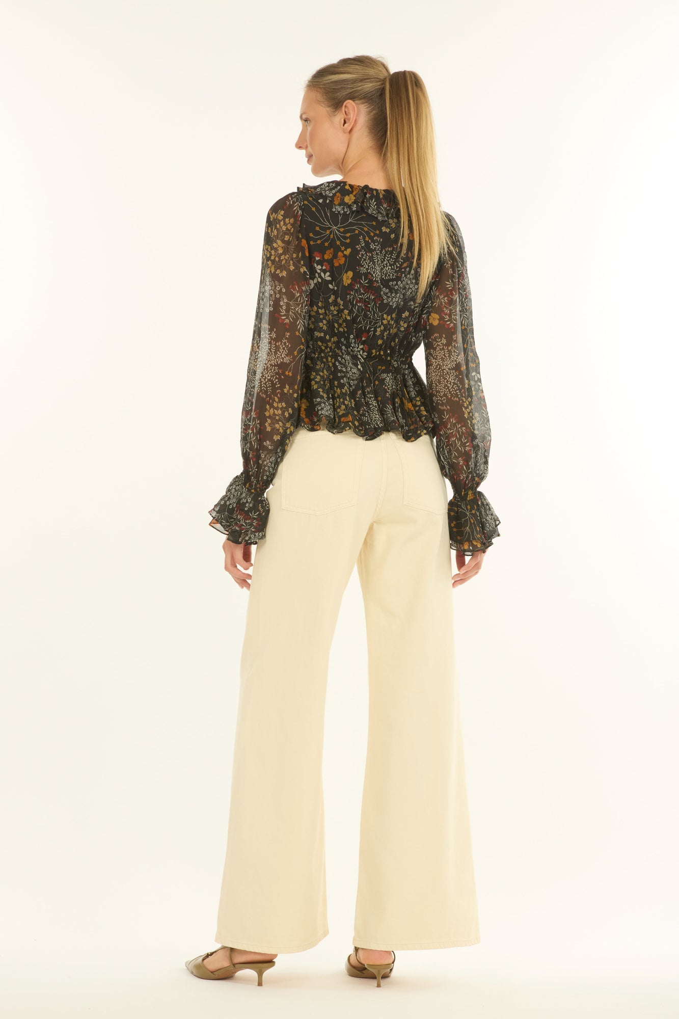 Neveah Top | Wildflower