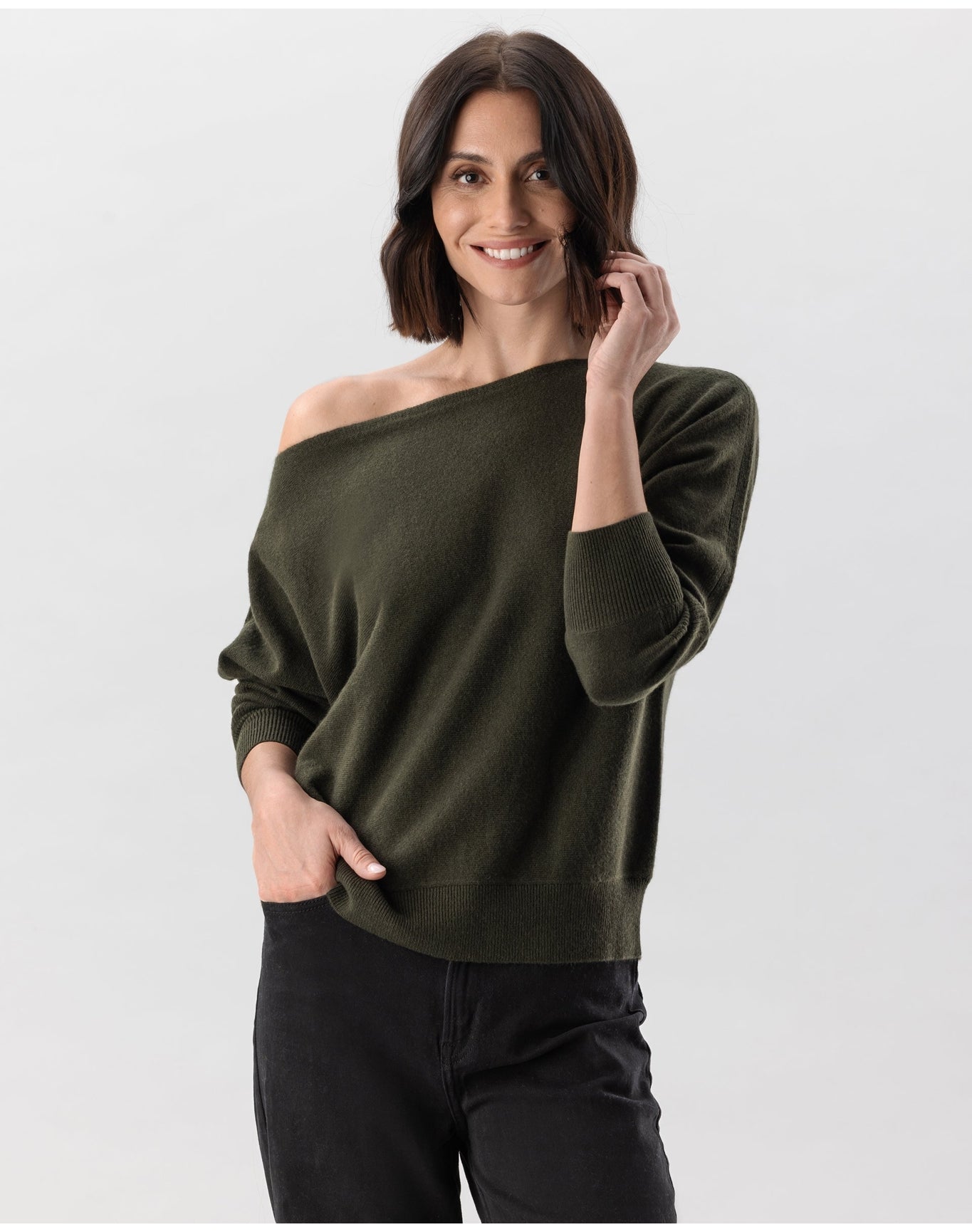 Nomad1942 | Women | Mulberry Sweater | Olive
