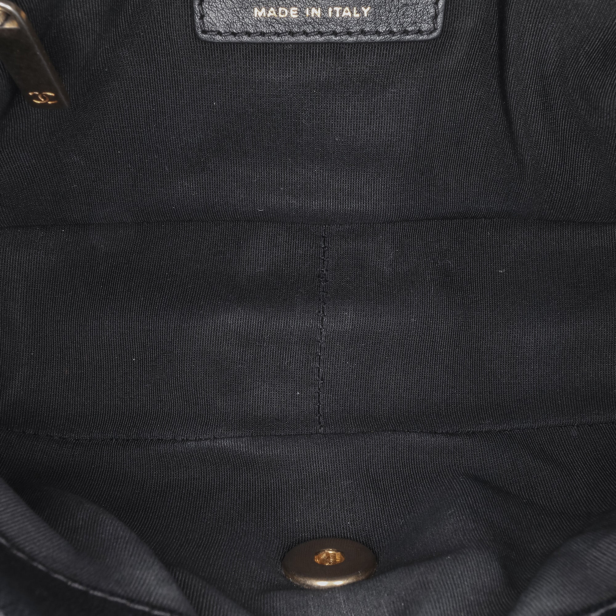 Chanel | Pre-Owned Mini Rectangular Chevron Lambskin Chain Around Flap | Black